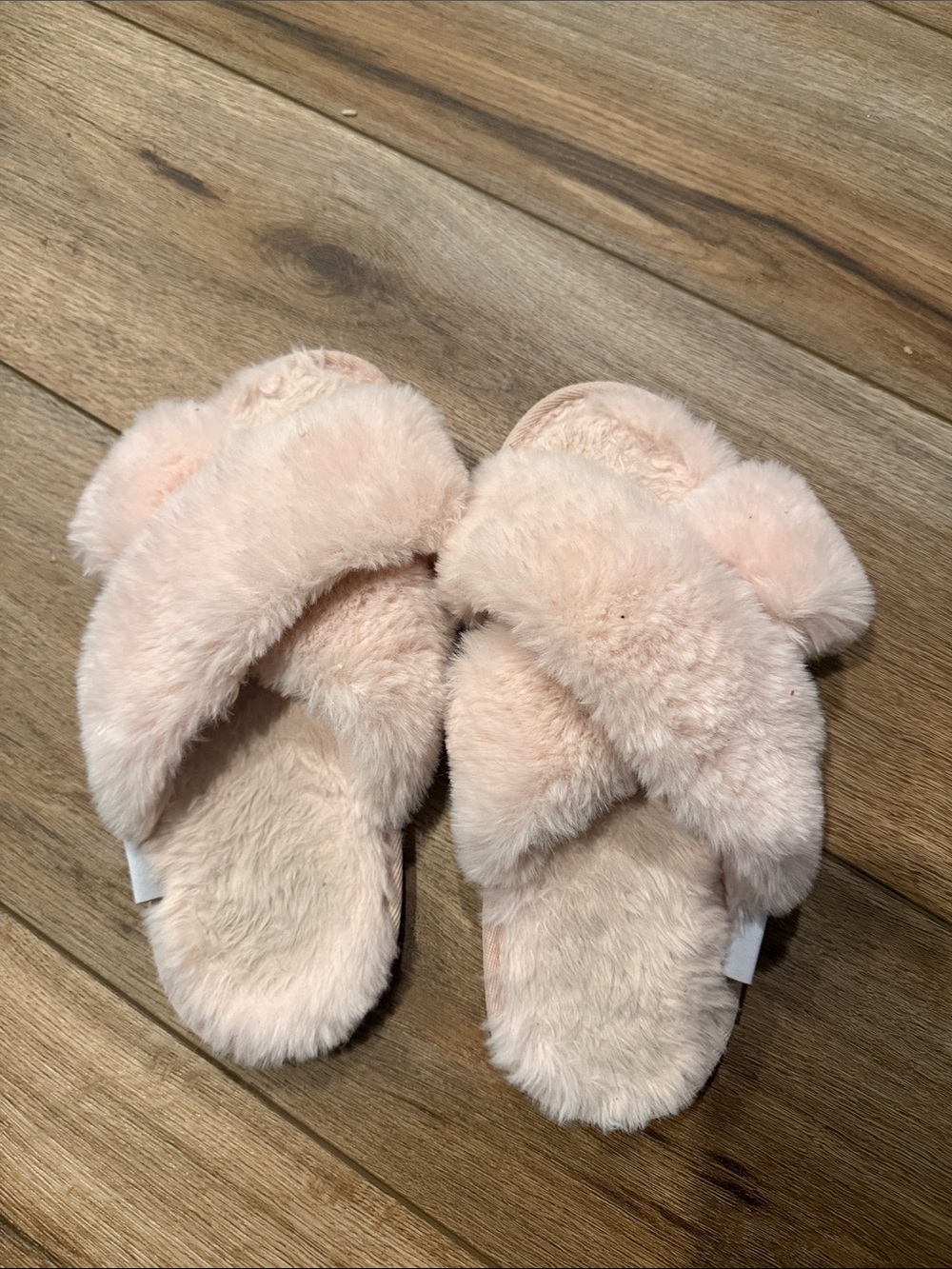 Amazon Plush Crisscross Slide Slippers - Blush Pink